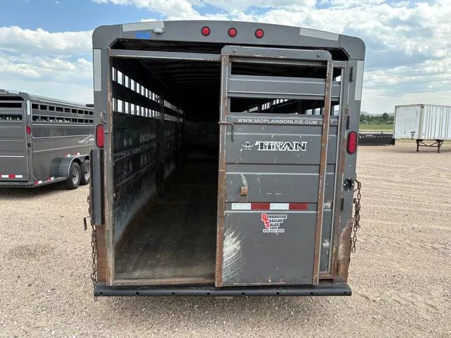 used Stock / Stock Combo Trailers Titan Trailer  for sale, in Scottsbluff, NE Thumbnail 6