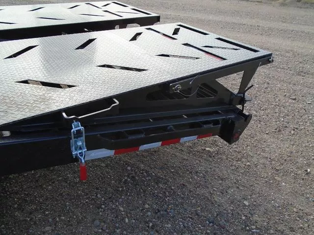 new Equipment / Flatbed Trailers Iron Bull  for sale, in Scottsbluff, NE Thumbnail 6