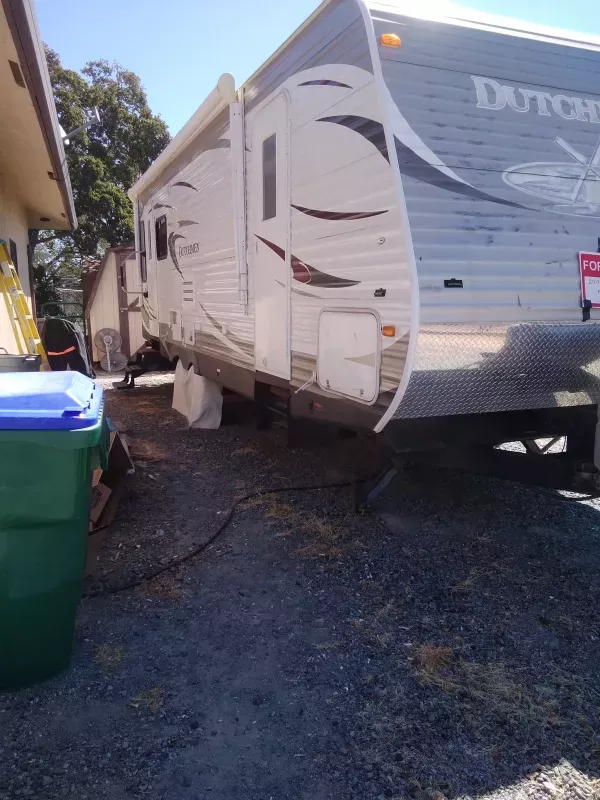 used Travel Trailers Dutchmen RV  for sale, in La Grange, CA Thumbnail 2