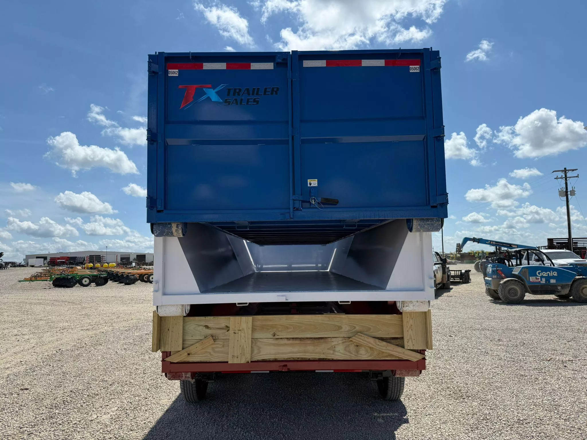 new Dump Trailers East Texas Trailers  for sale, in Petty, TX Thumbnail 14