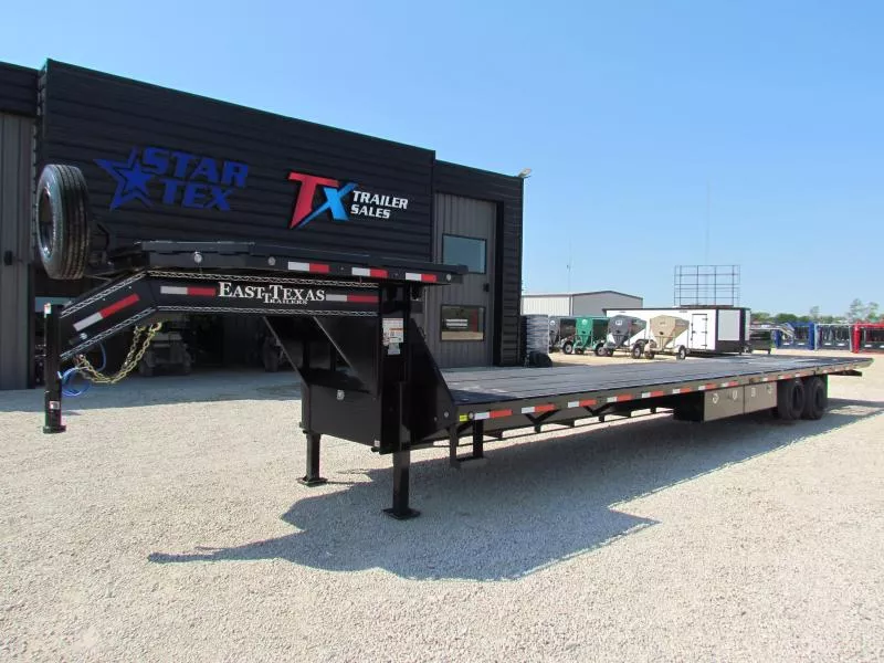 102" X 40' GOOSENECK FLAT BED 30K