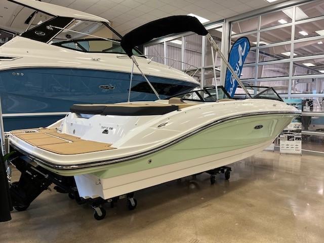 2022 Sea Ray SPX 210 Bow Rider 2022 Sea Ray SPX 210 Bow Rider