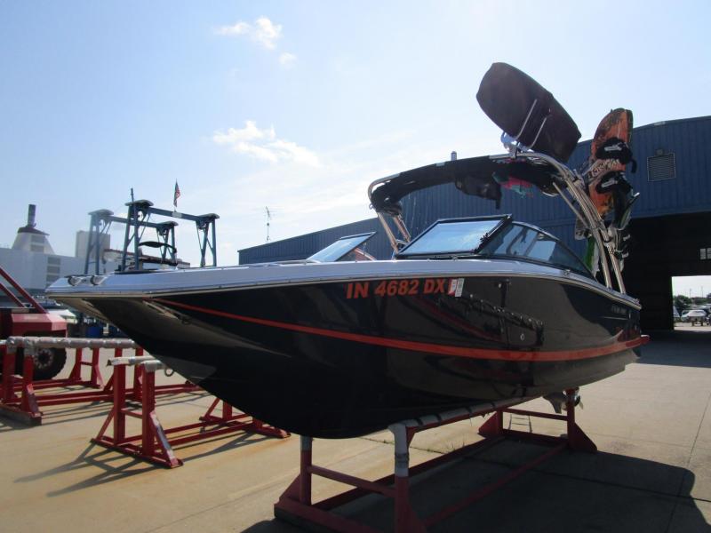 2009 Four Winns SL222 Bowrider 2009 Four Winns SL222 Bowrider