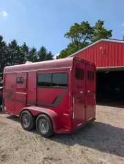 used Horse Trailers Sundowner Trailers  for sale, in Mcallen, TX Thumbnail 2