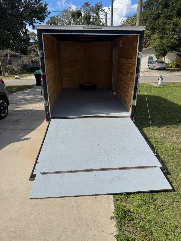 used Cargo (Enclosed) Trailers Diamond Cargo  for sale, in Orlando, FL Thumbnail 2