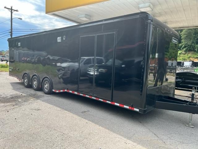 2022 Haulmark 8.5 x 32' Haulmark Edge Race Trailer Cargo / Enclosed Trailer 2022 Haulmark 8.5 x 32' Haulmark Edge Race Trailer Cargo / Enclosed Trailer