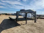 2012 C&B Trailers GN FB25-14K 