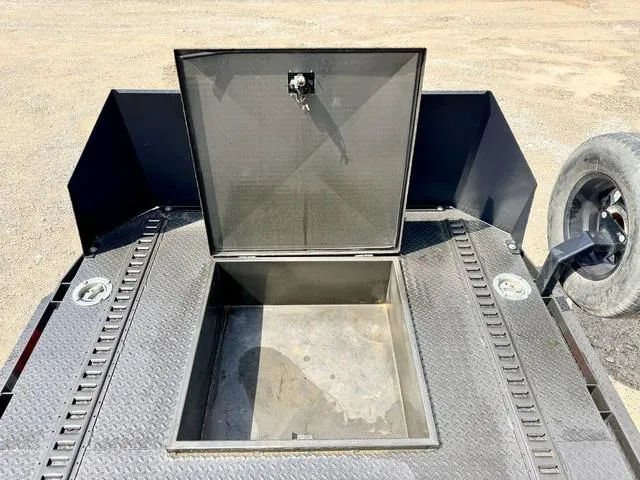 used Car Haulers / Racing Trailers MAXX-D  for sale, in Poplar Bluff, MO Thumbnail 30