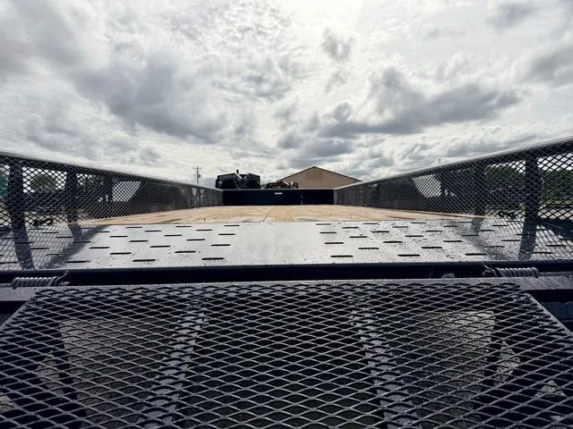 new Utility Trailers Diamond C Trailers  for sale, in Poplar Bluff, MO Thumbnail 5