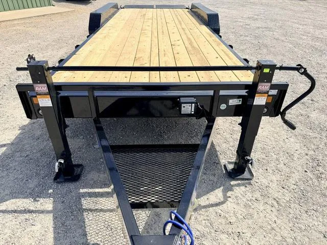 new Equipment / Flatbed Trailers Load Trail  for sale, in Poplar Bluff, MO Thumbnail 5
