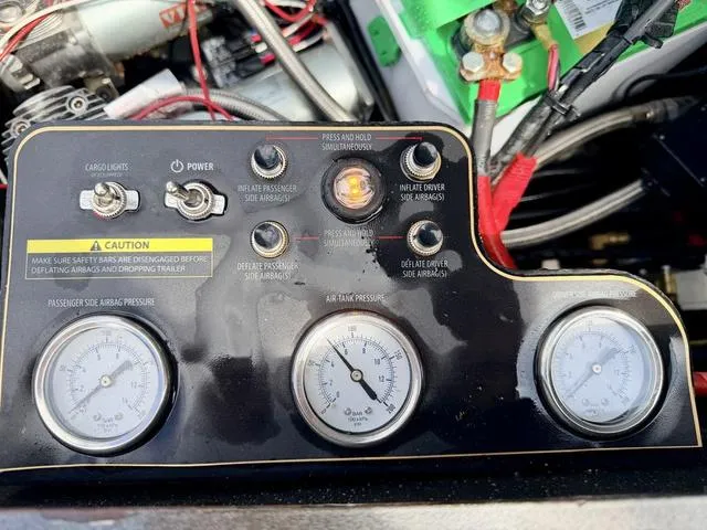 used Car Haulers / Racing Trailers MAXX-D  for sale, in Poplar Bluff, MO Thumbnail 8