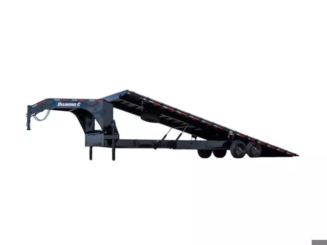 2025 Diamond C Trailers DET-GN 28 X 102""