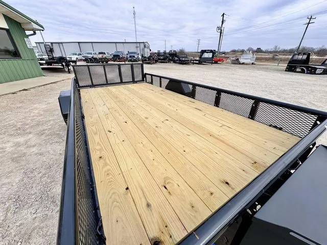 new Utility Trailers Diamond C Trailers  for sale, in Poplar Bluff, MO Thumbnail 10