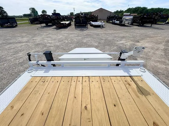 new Equipment / Flatbed Trailers Load Trail  for sale, in Poplar Bluff, MO Thumbnail 12