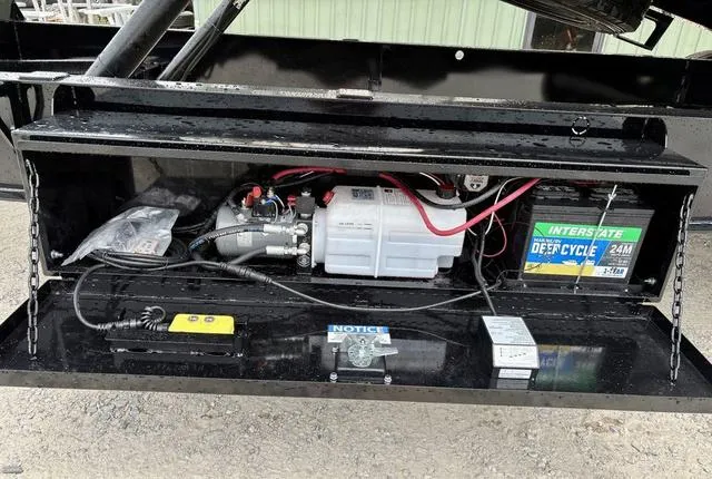 new Equipment / Flatbed Trailers Diamond C Trailers  for sale, in Poplar Bluff, MO Thumbnail 13