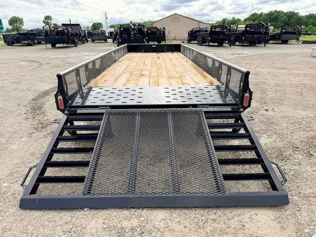 new Utility Trailers Diamond C Trailers  for sale, in Poplar Bluff, MO Thumbnail 10