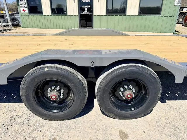 new Tilt Trailers Diamond C Trailers  for sale, in Poplar Bluff, MO Thumbnail 26