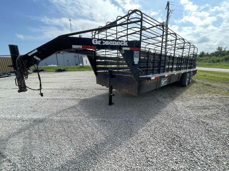 2010 Gooseneck 24' Goosneck Livestock Trailer Livestock Trailer 2010 Gooseneck 24' Goosneck Livestock Trailer Livestock Trailer