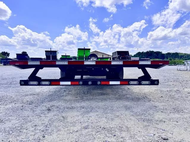 new Equipment / Flatbed Trailers MAXX-D  for sale, in Poplar Bluff, MO Thumbnail 23