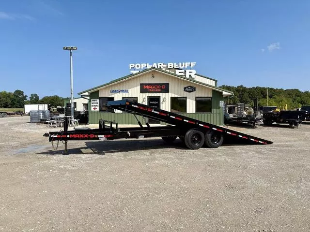 new Equipment / Flatbed Trailers MAXX-D  for sale, in Poplar Bluff, MO image-0