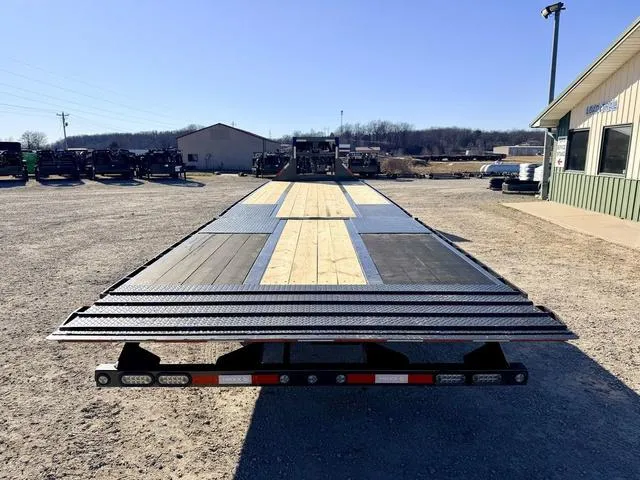 new Utility Trailers MAXX-D  for sale, in Poplar Bluff, MO Thumbnail 29