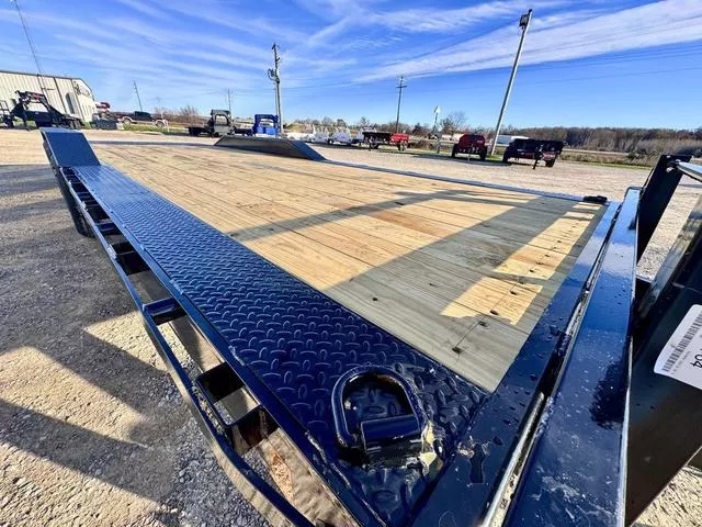 new Equipment / Flatbed Trailers Load Trail  for sale, in Poplar Bluff, MO Thumbnail 11