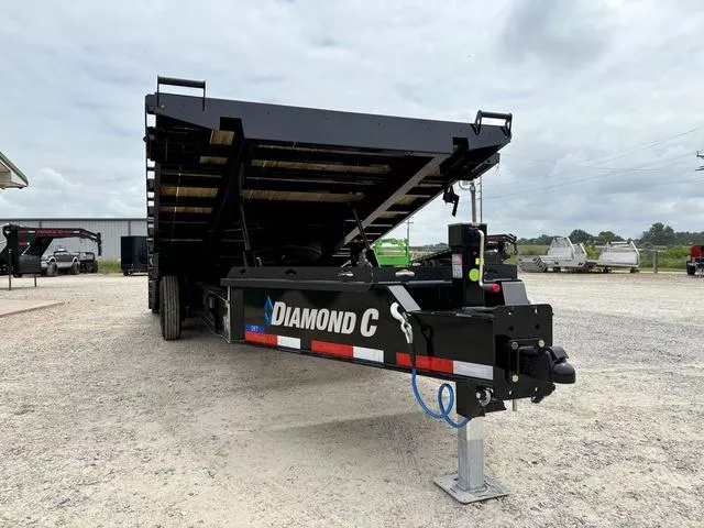new Equipment / Flatbed Trailers Diamond C Trailers  for sale, in Poplar Bluff, MO Thumbnail 5