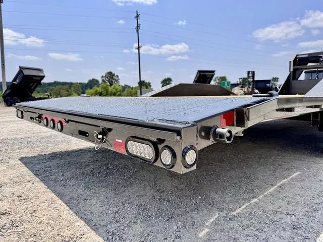 new Car Haulers / Racing Trailers MAXX-D  for sale, in Poplar Bluff, MO Thumbnail 19