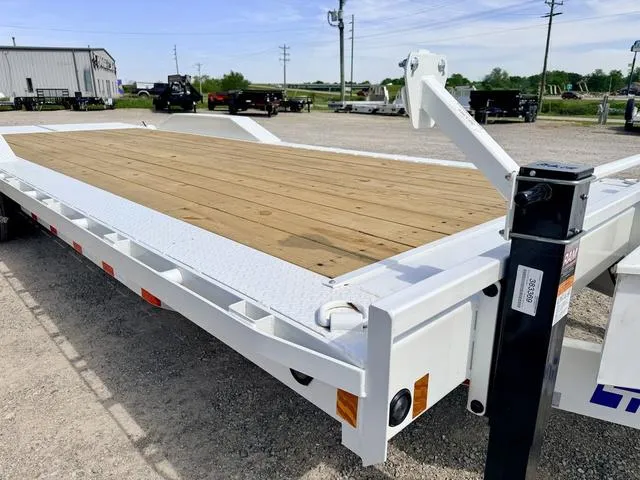 new Equipment / Flatbed Trailers Load Trail  for sale, in Poplar Bluff, MO Thumbnail 18