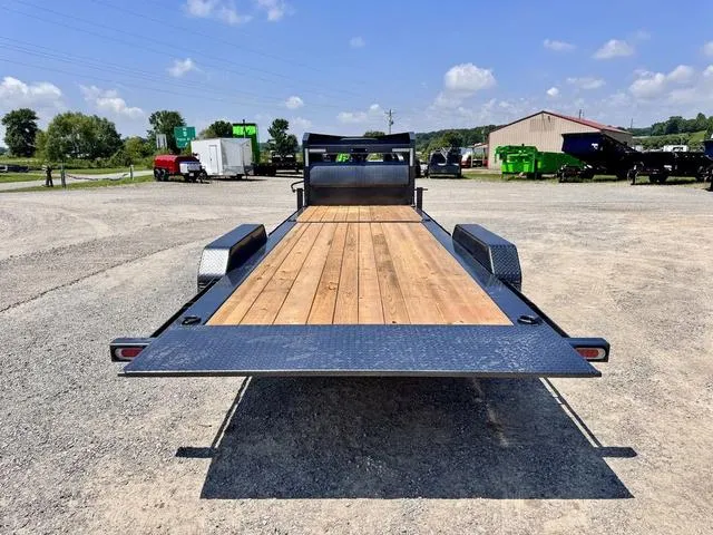 new Tilt Trailers Diamond C Trailers  for sale, in Poplar Bluff, MO Thumbnail 11