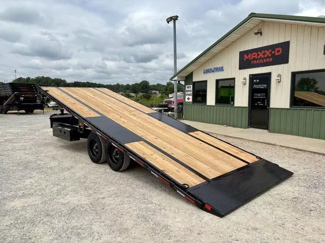 new Equipment / Flatbed Trailers Diamond C Trailers  for sale, in Poplar Bluff, MO Thumbnail 4