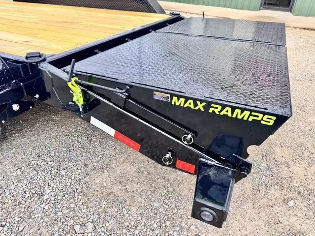 new Equipment / Flatbed Trailers Load Trail  for sale, in Poplar Bluff, MO Thumbnail 13