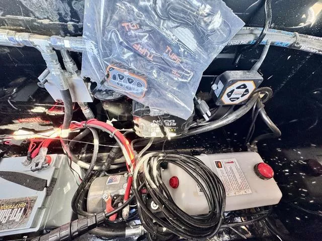 new Utility Trailers MAXX-D  for sale, in Poplar Bluff, MO Thumbnail 17