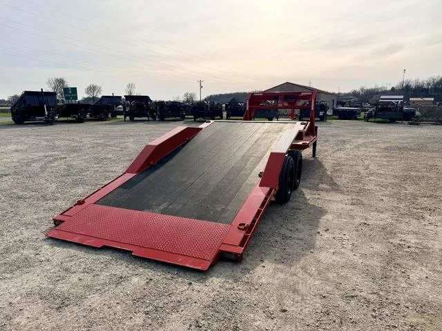 new Equipment / Flatbed Trailers MAXX-D  for sale, in Poplar Bluff, MO Thumbnail 3