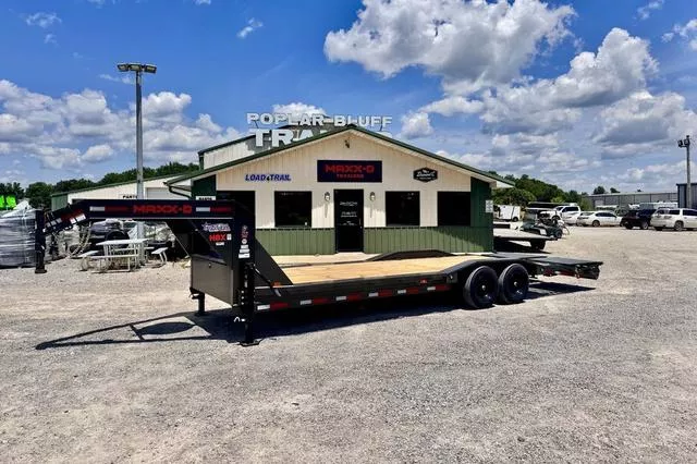 2026 MAXX-D H8B10226G 26' X 102 18K Gooseneck Car Hauler"