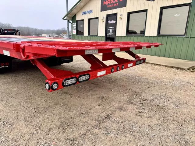 new Utility Trailers MAXX-D  for sale, in Poplar Bluff, MO Thumbnail 29