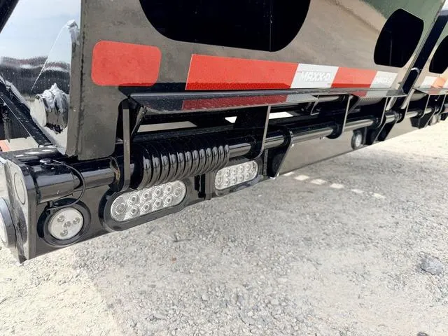 new Equipment / Flatbed Trailers MAXX-D  for sale, in Poplar Bluff, MO Thumbnail 11