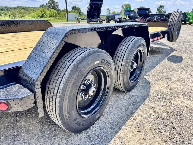 new Equipment / Flatbed Trailers Load Trail  for sale, in Poplar Bluff, MO Thumbnail 10