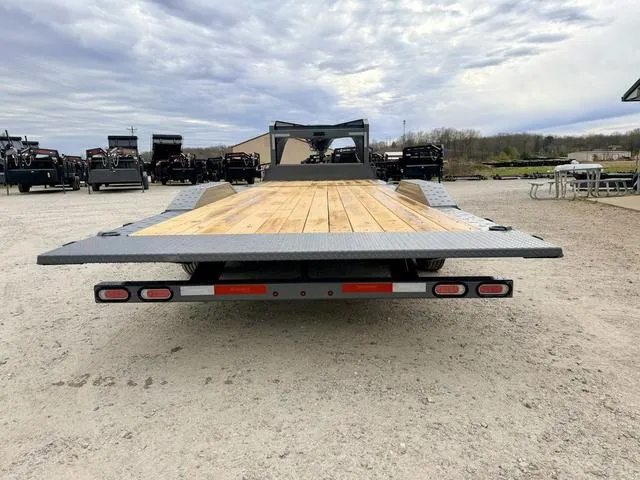 new Tilt Trailers Diamond C Trailers  for sale, in Poplar Bluff, MO Thumbnail 23