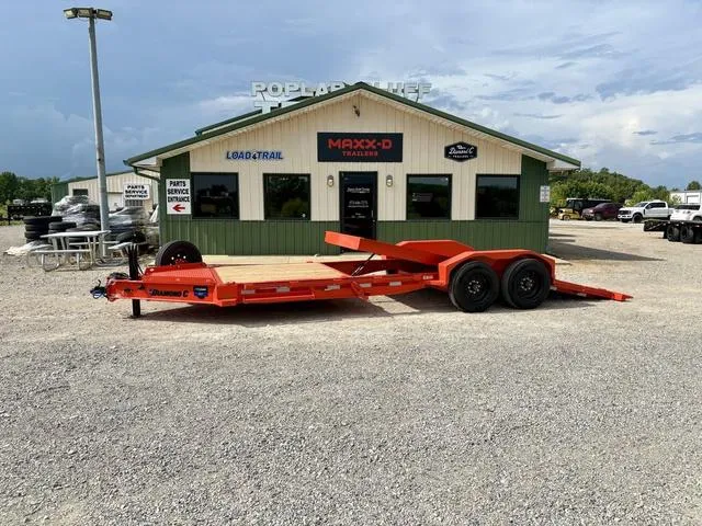 new Tilt Trailers Diamond C Trailers  for sale, in Poplar Bluff, MO Thumbnail 9