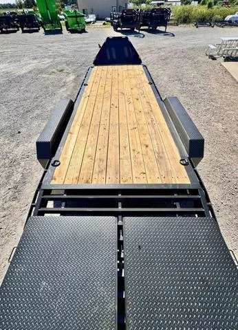 new Equipment / Flatbed Trailers MAXX-D  for sale, in Poplar Bluff, MO Thumbnail 3