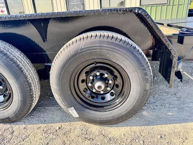 new Equipment / Flatbed Trailers Load Trail  for sale, in Poplar Bluff, MO Thumbnail 9