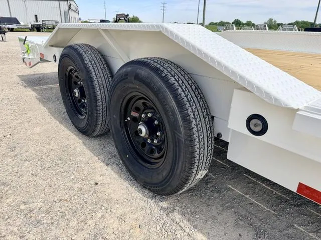 new Equipment / Flatbed Trailers Load Trail  for sale, in Poplar Bluff, MO Thumbnail 16