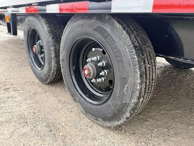 new Equipment / Flatbed Trailers Diamond C Trailers  for sale, in Poplar Bluff, MO Thumbnail 21