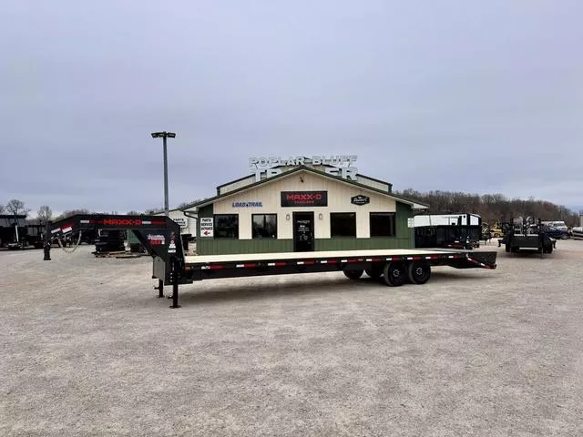 2025 MAXX-D GSX10232  32' x 102 15.6k Gooseneck Flatbed MAXX "