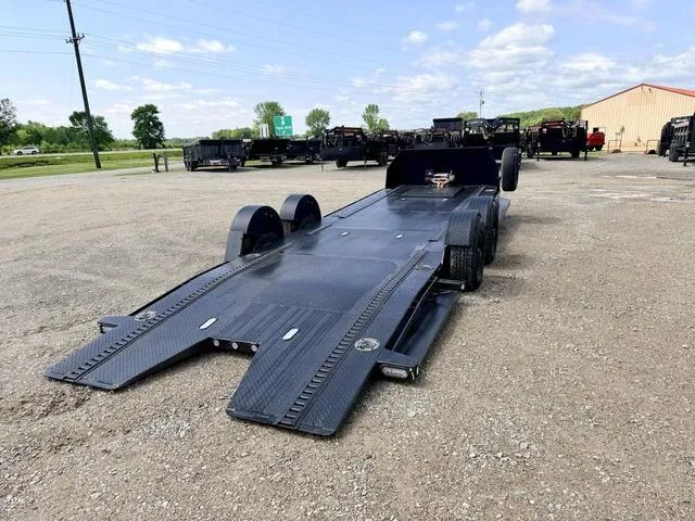 used Car Haulers / Racing Trailers MAXX-D  for sale, in Poplar Bluff, MO Thumbnail 17