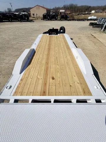 new Equipment / Flatbed Trailers Diamond C Trailers  for sale, in Poplar Bluff, MO Thumbnail 8