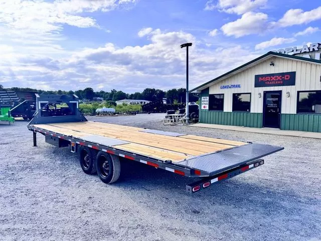 new Equipment / Flatbed Trailers Diamond C Trailers  for sale, in Poplar Bluff, MO Thumbnail 33