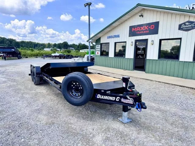 new Tilt Trailers Diamond C Trailers  for sale, in Poplar Bluff, MO Thumbnail 8