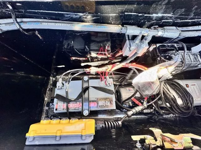 new Utility Trailers MAXX-D  for sale, in Poplar Bluff, MO Thumbnail 16